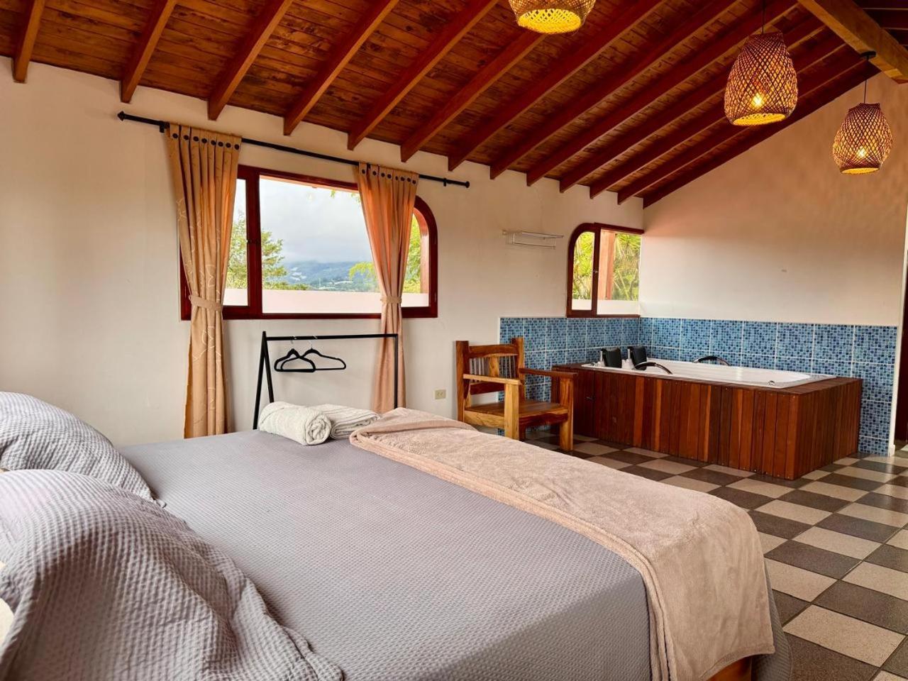 Hotel Campestre Alto Lindo En Guatapé Exteriör bild